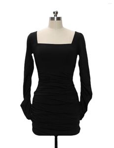 Sıradan elbiseler siyah sıkı elbise 2023 Avrupa ve Amerikan mizaç kıdemli uzun kollu etek hafif şişman kız kadın kadın