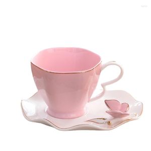 Tassen Untertassen HF Exquisite Schmetterling Vogel Top Bone China 220 ml Kaffeetasse Untertasse Gratis Löffel Keramik Teetasse Europäisches Porzellan Teetumbler