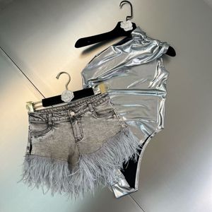 Women's Two Piece Pants PREPOMP Summer Collection Sleeveless Skew Neck Metal Color Bodysuits Feathers Denim Shorts Two Piece Set Outfits GH978 230512