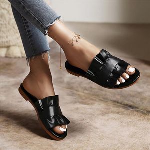 Slippers Women's Beach Outdoor Black Flat Shoes Slip On Open Toe Leisure Flats 2023 Summer Pleated Design Elegant Ladies Slipper