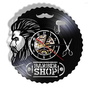 Wanduhren Barber Shop Dekor Schallplattenuhr Geschenk für Eröffnungsfeier Friseur Schönheitssalon Einzigartige lasergeschnittene LP-Uhr