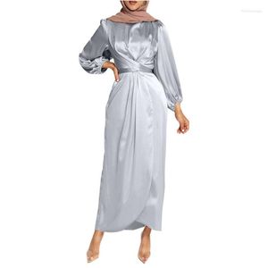 Etnik Kıyafet Müslüman Kadın Abaya Crewneck Arapça Gece Elbise Kadınlar İçin İslami Saten Maksi Elbiseler Elastik manşetler Robe Longue