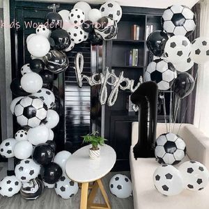 Andra evenemangsfestleveranser Soccer Balloons Arch Garland Kit Birthday Party Supplies Soccer Foil Latex Balloon för Football Boy Baby Shower Party Decoration 230515