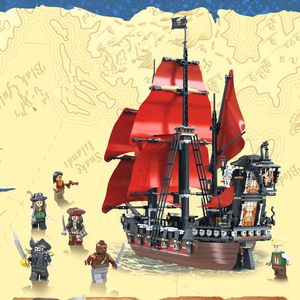 Pirates And Royal Guards Battle Castle Building Block Pirate Ship Soldier Barracks Bricks Educational Toy For Kid Birthdays Gift G0914