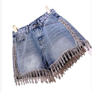 Damen-Denimshorts mit hoher Taille und Fransen