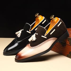 Mocassini con nappine britanniche Scarpe da uomo in pelle nera da uomo Business Casual Slip-on Dress Driving Leather Shoes