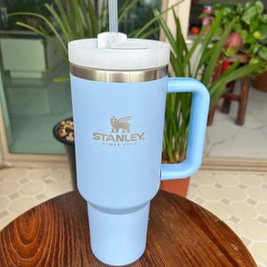 Ny Stanley 40oz muggtumare med handtag isolerade tumlers lock Straw rostfritt stål kaffetermos cup andra generationen