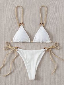 Simkläder sexig bikini set söt vit vanlig ring länkad spaghetti rem triangel thong biquini baddräkt badkläder kvinnor baddräkt b0 230515