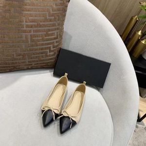 Dress shoes designer Ballet shoe comfortable and soft Spring Autumn sheepskin bow fashion new Flat boat shoe Lady leather Lazy dance Loafers women sHoes