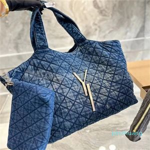 2023 Designer Tote Bag Women Oversize ICare Maxi torebka puffer torebki jeansowe torby klapy płótno Messenger Crossbody Crossbody Torka na ramię