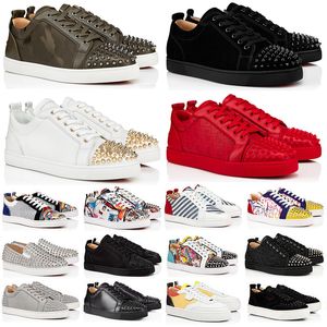 Lyxdesigner låg klänningskor herr casual skor sneakers glitter grå nitar läder mocka camo gröna män kvinnor mode spikar kontor karriär bröllop tränare sko