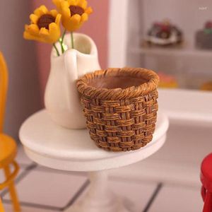 Decorative Figurines 1/12 Mini Cute Dollhouse Rattan Frame Hand-woven Vegetable Food Storage Basket Dolls Miniature Decoration