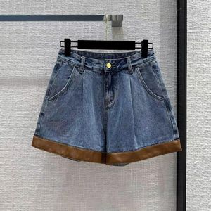 Damskie szorty Summer moda brązowa skórzana patchworka luźna niebieska jeansowa fold talia