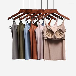 Camisoles Tanks Women 2023 mode vadderad bh -tank topp kvinnlig modell spaghetti solid cami väst damer inbyggda g05