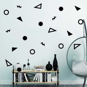 Barnens leksaks klistermärken 20st/Set Cartoon Geometric Shape Triangles Circle Wall Stickers för barn Baby Room Garderob Poster Child Gift Wall Decals