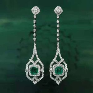 Dangle Chandelier RUZZALLATI Vintage Antique Lab Emerald Jewelry Silver Color Hollow Design Long Drop Earring for Women Dangler Gift 230516