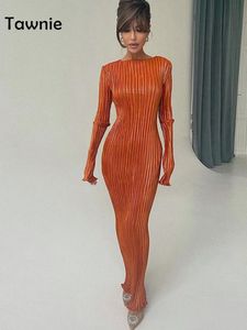 Dresses Tawnie 2023 Spring Summer Y2K Orange Bodycon Maxi Dress Women Elegant Long Sleeve Pleated Dress Casual Slim Plisse Dresses