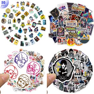 50PCS Mix US Movie Serie TV Graffiti Adesivi Carattere Impermeabile Paster Scrapbooking Telefono Laptop Decorazione Cartoon Miove Decalcomanie