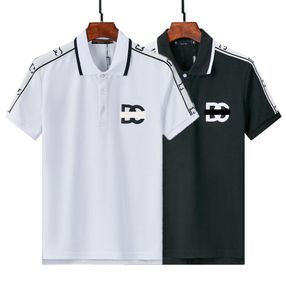 Sommar 2023 Casual Polos Mens Topps Out Fitness Kort ärm tees Designer Logo Polo Shirt Streetwear Black White Fashion Clothes