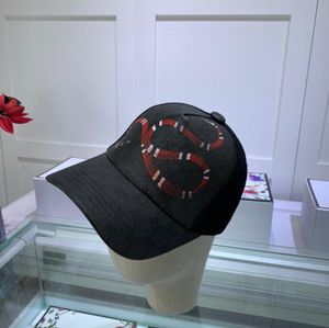 Woman Cap Designer Baseball Men Brand Tiger Head Bee Snake Haftowane kości czapki z kapeluszami opalanymi czapką sportową czapkę ciężarówek caps s caps