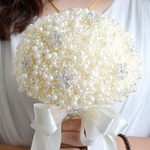 結婚式の花豪華な真珠の結婚式ブライダルブーケブルーチユニークな女性花嫁