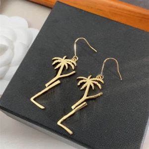 Fashion Women Designer Ear Studs Luxury Designer Jewelry Earring Brand Hoop Earrings Summer Beach Letter Gold Earring Ornaments