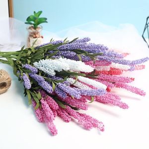 Dekorative Blumen, ca. 48 cm lang, 12 Köpfe, ein Zweig, künstlicher Lavendel, Hochzeit, Party, Zuhause, Büro, Desktop, Simulationsdekorationen, Po