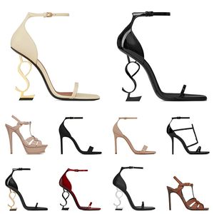 أحذية عالية الكعب أزياء السيدات أحذية جلدية عالية الكعب الصنادل الصنادل المفتوحة مع الأشرطة عالية الكعب الفاخرة وأشار المطاط أربطة الحذاء مربع