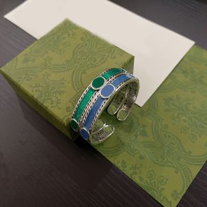 여자 시어 조각 된 팔찌 남자 두꺼운 팔찌 패션 디자이너 남성 Hoop Bangle Jewelry Letter g 커플 보석 결혼식