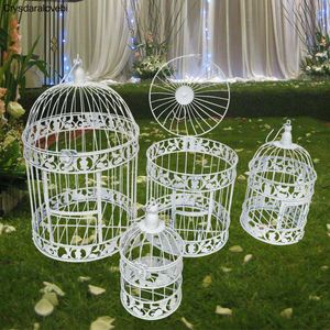 Klatki ptaków 1PC S M Europejski styl dekoracyjny klatka dla ptaków / ozdoby okienne / białe Pography Rekwizyty / El Wedding Cage 230516