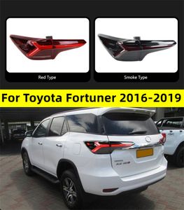 Estilo de carro para Toyota Fortuner LED LUZES TAIL DE LED 20 16-20 19 19 LED LUZ LIGHT FREAÇÃO DRL+ BREAÇÃO+ PARK+ SINAL STOP LAMP