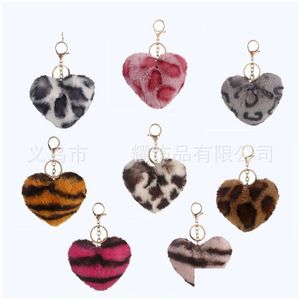 Portachiavi Amore Fibbia a forma di cuore Portachiavi con stampa leopardata Ciondolo per borsa in peluche Motivo zebrato Accessori moda Portachiavi 1 Otk9I