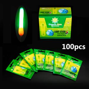 Accessori da pesca 100 pezzi Galleggiante da pesca Bastone leggero Lucciole Bastone luminoso fluorescente Canna da notte Galleggiante Luce Bagliore scuro Bastone Attrezzatura da pesca Strumento 230516