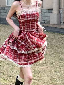 Casual Dresses Summer Dresses Red Plaid Suspender Sweet Spicy Girl Aline Cake Puffy Short kjol Formell tillfälle de noche klänning för kvinnor 230515