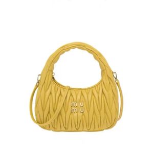 Kvinnors lyxiga cleo miui tygväska underarm designer äkta läder axel underarm koppling vandrande matelasse mens handväska lady satchel crossbody väska