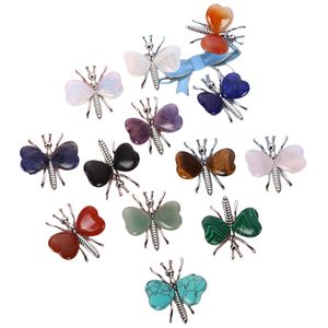 Love Heart Gemstone Butterfly Figurine Ornament Healing Chakra Crystal Stone Animial Wings Metal Stand for Home Table Decoration