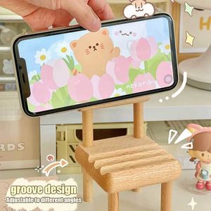 Bathroom Shelves Lazy Stand Desktop Phone 3 Slots Creative Mini Wood PP Student Chasing Dramatic Art