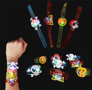 Halloween Led Light Up Bracciale Glow in The Dark Bambini Compleanno Pasqua Halloween Bomboniere