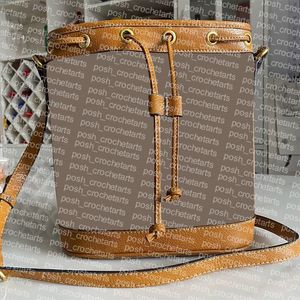 女性用ハンドバッグ財布用ファッションマウスバックパックスタイル特別版プリントバックパック販売