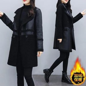 Kvinnors skinnjacka Kvinnor Autumn Winter Overcoat Coats 2023 5xl Mid-Long Windbreaker Ytterkläder plus Velvet Thicked Coat Female