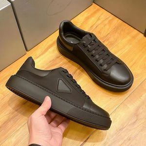 Top Brand Macro Re-Nylon Sneakers Scarpe in pelle spazzolata Uomo Outdoor Trainers Sconto Comfort Platform Skateboard Walking EU38-45