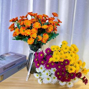 Dekorative Blumen, niedliche Seidengänseblümchen, künstliche Blumen, DIY Hochzeitsstrauß, Zuhause, Zimmer, Tischdekoration, Po-Requisiten, Zubehör