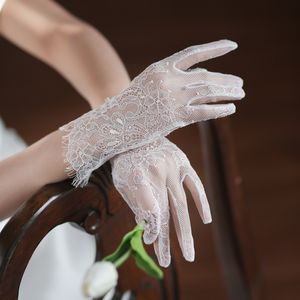 ST-0023-A Neue Hochzeit Handschuhe Kurze Weiße Hochwertige Wimpern Spitze Braut Hochzeit Kleid Fotografie Kleid Zubehör