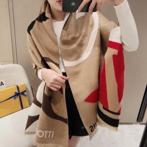 Designer Classic Four Leaf Grass Mink Fleece Rainbow 2023 New Large Letter Scarf Feel Delicate Soft Neck Shawl Crafted Exquisite and Fashionable