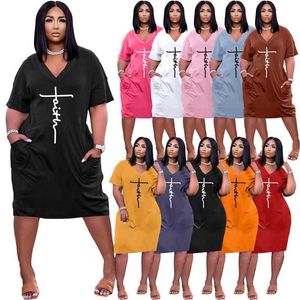 Plus Size 3XL Damenbekleidung Designerkleid 2023 Sommermode Sexy Lose Brief Gedruckt V-Ausschnitt Freizeitkleider mit Tasche 12 Farben