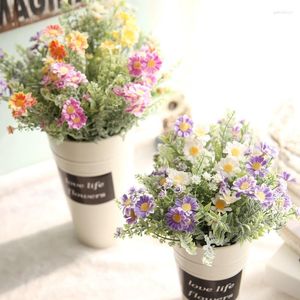 Decorative Flowers 2pcs Artificial Frosted Field Daisy Grass Flower Bush Simulation Wholesale Garden Wedding Home Decor