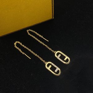 DesignerStud Fashion Gold Plated Brass Letter F Pendant Diamond Ear Line For Women Charm Metal Statement Smycken Punk Accessories Stud