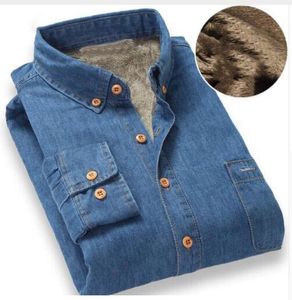 Herrklänning skjortor kvalitet varm vinter denim jeans klänning skjorta män fleece fodrad sammet skjortor knapp ner märke manlig botten av män skjorta m-4xl 230517