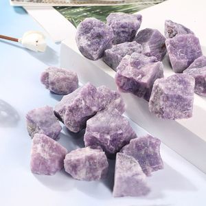 Decorative Objects 100g Lepidolite Healing Stones Rough Purple Quartz Rare Stone Mineral Specimens Decoration for Home Decorations for Aquarium 230516