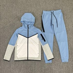 Tee Mens Women Fashion Tracksuits Classic Two Pieces Outfits Men's Tracksuit Sweat Swits Sports Suit Men Hoodies Jackets Jogger Sporting Casual Set Size M-2XL